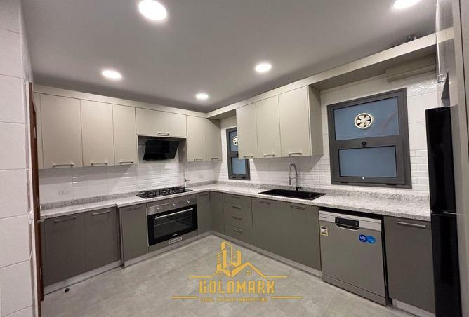 8131089 - Property Image 2