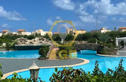 شاليه - 3 غرف نوم - 2 حمامات للبيع في كرير جاردنز - قسم برج العرب - الساحل الشمالي