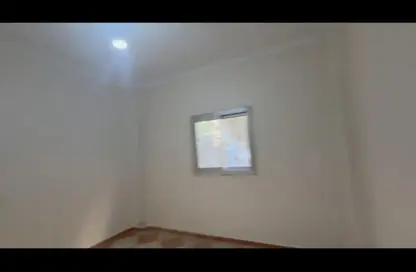 شقة - 3 غرف نوم - 2 حمامات للايجار في شارع الشويفات - الحي الاول - التجمع الخامس - مدينة القاهرة الجديدة - القاهرة