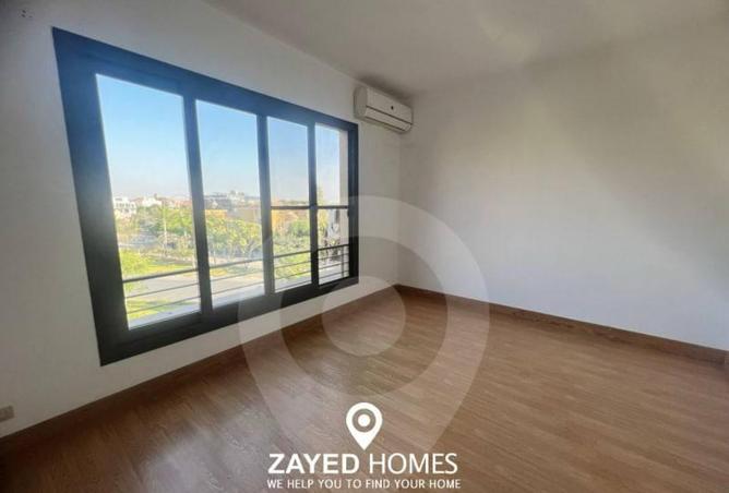 8222049 - Property Image 2