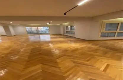 شقة - 3 غرف نوم - 3 حمامات للبيع في المهندسين - الجيزة