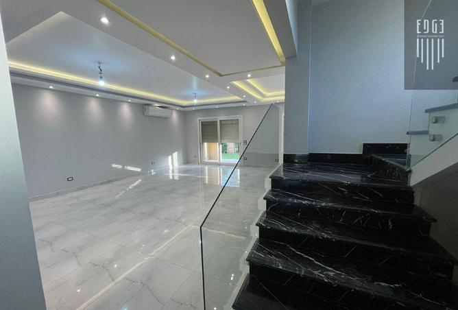 8067831 - Property Image 3