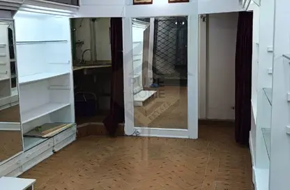 محل تجاري - استوديو - 1 حمام للايجار في شارع مصطفي كامل - ابو قير - حي ثان المنتزة - الاسكندرية