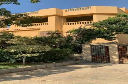 Villa - 7+ Bedrooms - 7+ Bathrooms for sale in El Shorouk Compounds - Shorouk City - Cairo