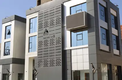 Clinic - Studio - 1 Bathroom for sale in South Investors Area - New Cairo City - Cairo