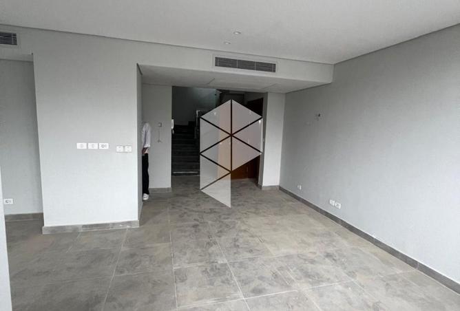 8065883 - Property Main Image