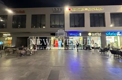 محل - استوديو - 1 حمام للايجار في محور جمال عبد الناصر - التجمع الثالث - مدينة القاهرة الجديدة - القاهرة