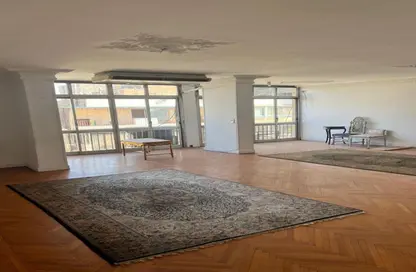 شقة - 3 غرف نوم - 3 حمامات للبيع في شارع الجزيرة الوسطى (شارع يوسف كامل) - الزمالك - القاهرة