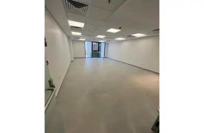Office Space - Studio - 1 Bathroom for rent in Hyde Park - 5th Settlement Compounds - The 5th Settlement - New Cairo City - Cairo