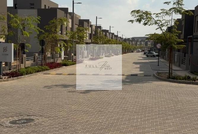 8122538 - Property Image 2