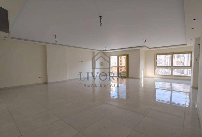 8230180 - صورة العقار 2