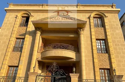 Villa - 7+ Bedrooms - 7 Bathrooms for sale in Al Shouyfat - 5th Settlement Compounds - The 5th Settlement - New Cairo City - Cairo