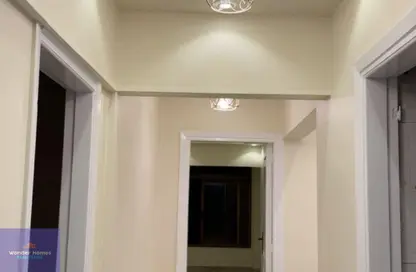 شقة - 3 غرف نوم - 2 حمامات للبيع في ممر حسين صدقي - المعادي - حي المعادي - القاهرة شقة - 3 غرف نوم - 2 حمامات للبيع في ممر حسين صدقي - المعادي - حي المعادي - القاهرة