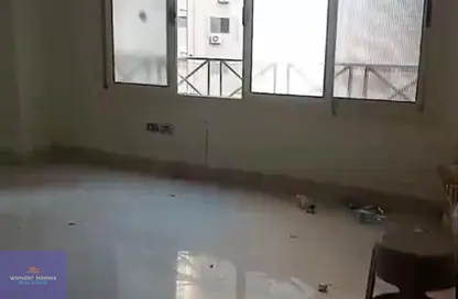 Apartment - 2 Bedrooms - 2 Bathrooms for sale in 7th Sector - Zahraa El Maadi - Hay El Maadi - Cairo