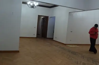 Apartment - 2 Bedrooms - 1 Bathroom for rent in Al Sayed Al Marghany St. - Almazah - Heliopolis - Masr El Gedida - Cairo