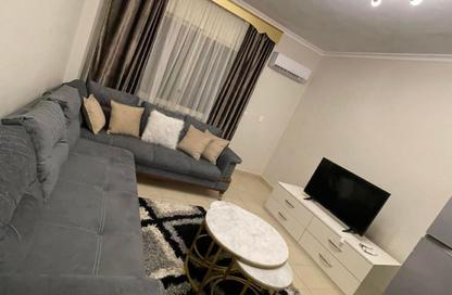 Apartment - 2 Bedrooms - 1 Bathroom for rent in Al Mostakbal - 12th District - Sheikh Zayed City - Giza