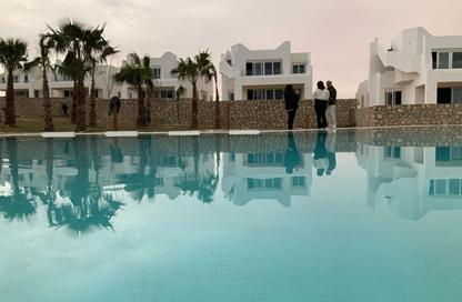 Chalet - 2 Bedrooms - 2 Bathrooms for sale in Jefaira - Ras Al Hekma - North Coast
