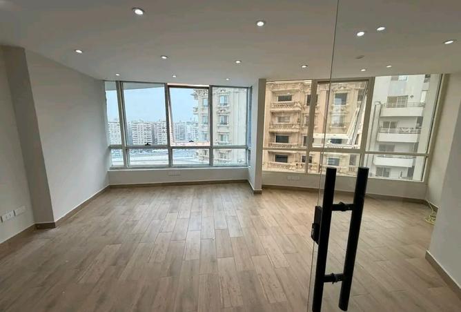 8386464 - Property Image 2