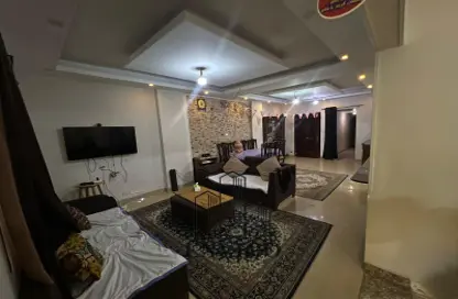 Apartment - 3 Bedrooms - 2 Bathrooms for sale in Talaat Harb Axis - District 2 - The 5th Settlement - New Cairo City - Cairo