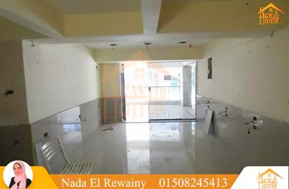 Retail - Studio - 1 Bathroom for rent in Abou Quer Road - Zezenia - Hay Sharq - Alexandria