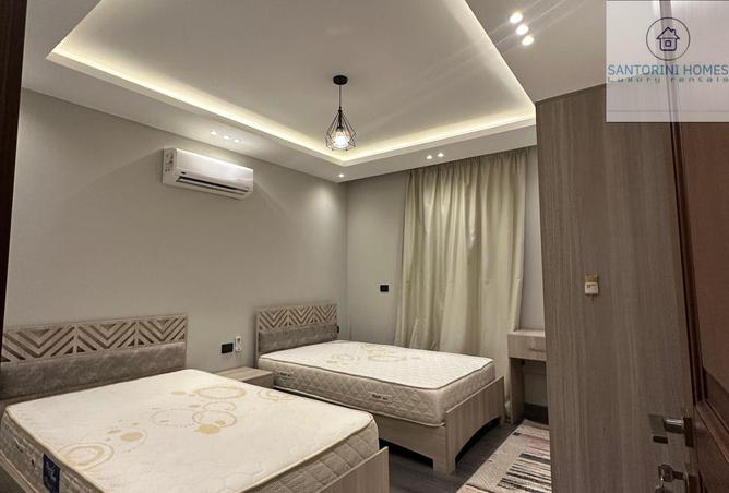 8561233 - Property Image 3