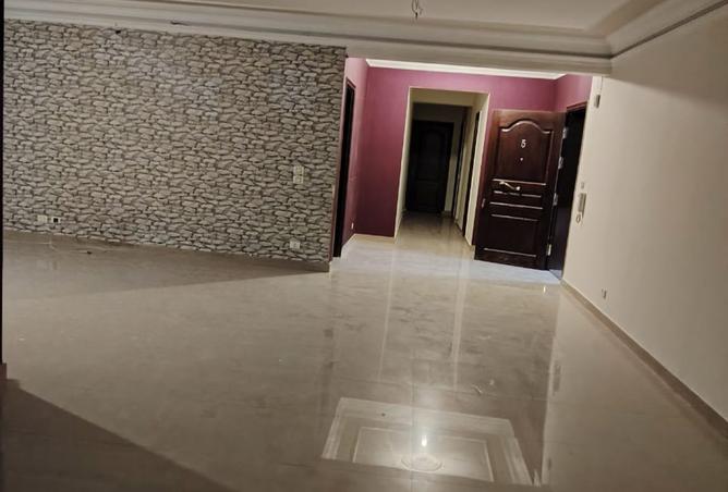 8455426 - Property Image 2