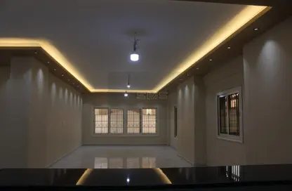 Apartment - 4 Bedrooms - 3 Bathrooms for rent in North Lotus - El Lotus - New Cairo City - Cairo