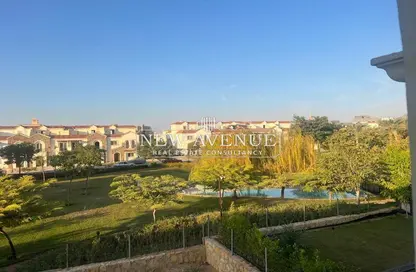 Villa - 3 Bedrooms - 4 Bathrooms for sale in Divina Gardens - 3rd District West - Shorouk City - Cairo