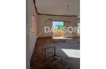 Apartment - 5 Bedrooms - 3 Bathrooms for sale in Al Narges 2 - Al Narges - New Cairo City - Cairo