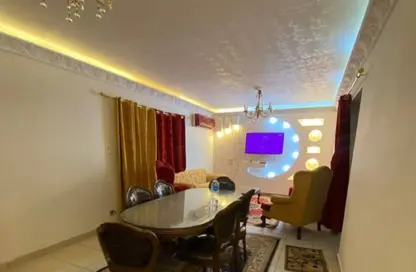 Apartment - 3 Bedrooms - 1 Bathroom for sale in Hafez Ramadan St. - 6th Zone - Nasr City - Cairo