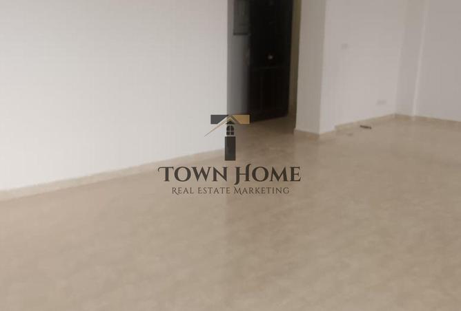 8216713 - Property Image 3