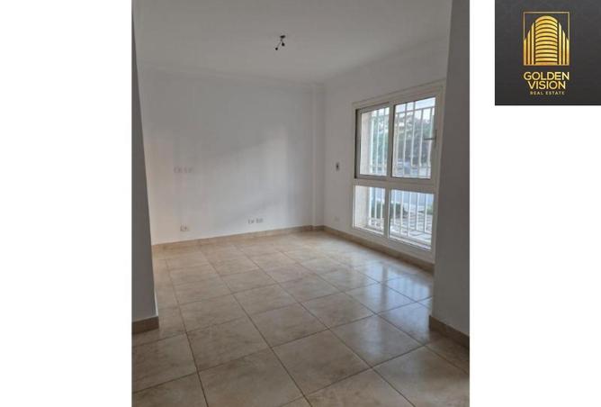 8196229 - Property Image 2