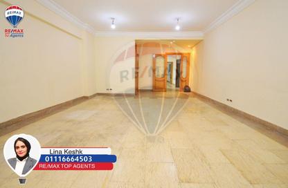 Apartment - 2 Bedrooms - 2 Bathrooms for sale in Stanley Bridge - Stanley - Hay Sharq - Alexandria