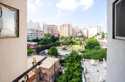 شقة - 3 غرف نوم - 3 حمامات للبيع في شارع كفر عبده - كفر عبده - رشدي - حي شرق - الاسكندرية