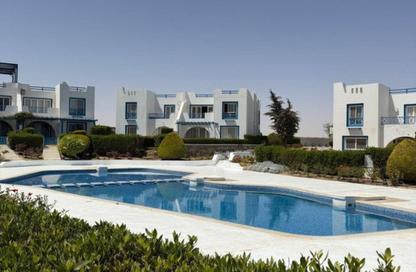 Chalet - 2 Bedrooms - 2 Bathrooms for sale in Mountain View - Ras Al Hekma - North Coast