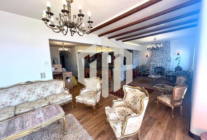 8246053 - Property Image 3