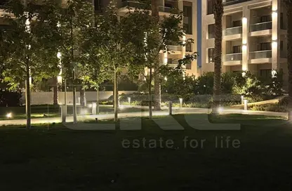 Apartment - 3 Bedrooms - 2 Bathrooms for sale in The Address East - 90 Street - The 5th Settlement - New Cairo City - Cairo