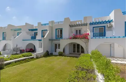 Townhouse - 3 Bedrooms - 4 Bathrooms for sale in Mountain View - Ras Al Hekma - North Coast