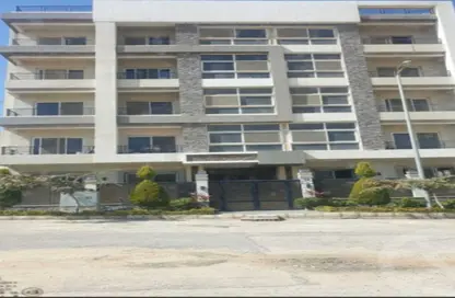 Apartment - 3 Bedrooms - 3 Bathrooms for sale in North Lotus - El Lotus - New Cairo City - Cairo