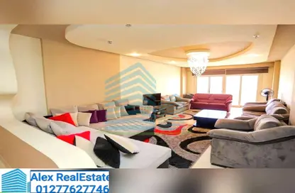 Apartment - 3 Bedrooms - 3 Bathrooms for rent in Gleim Square - Glim - Hay Sharq - Alexandria