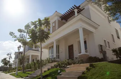 iVilla - 3 Bedrooms - 3 Bathrooms for sale in Mountain View iCity October - 6 October Compounds - 6 October City - Giza