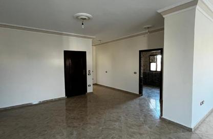 Apartment - 3 Bedrooms - 2 Bathrooms for rent in Ahmed Shawky Axis - El Banafseg 1 - El Banafseg - New Cairo City - Cairo