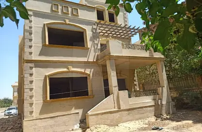 فيلا - 4 غرف نوم - 4 حمامات للبيع في زيزينيا جاردنز - امتداد المستثمرين الشمالية - مدينة القاهرة الجديدة - القاهرة