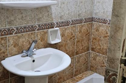 Office Space - Studio - 2 Bathrooms for rent in Abbas Al Akkad St. - 1st Zone - Nasr City - Cairo