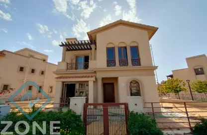 فيلا - 4 غرف نوم - 3 حمامات للبيع في پريڤادو - مدينتي - القاهرة