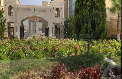 Apartment - 3 Bedrooms - 2 Bathrooms for rent in Mostashareen - North Investors Area - New Cairo City - Cairo