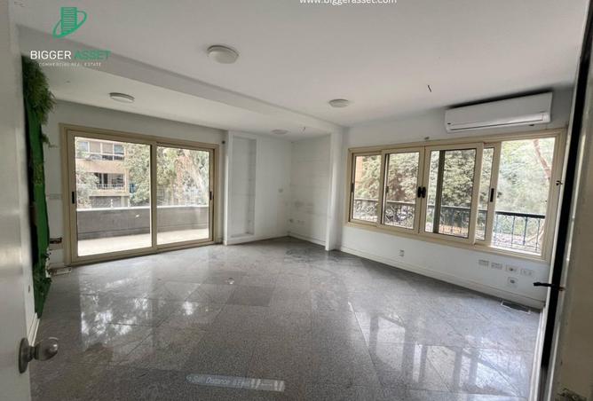 8358011 - Property Image 2