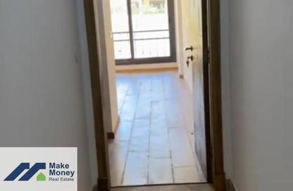 شقة - 3 غرف نوم - 3 حمامات للايجار في مون ريزيدنس - فيفث سكوير - التجمع الخامس - مدينة القاهرة الجديدة - القاهرة