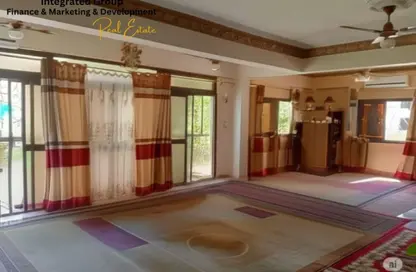 Villa - 6 Bedrooms - 4 Bathrooms for sale in Al Fardous St. - Al Fardous City - Al Wahat Road - 6 October City - Giza