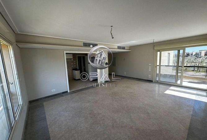 8438850 - Property Image 2